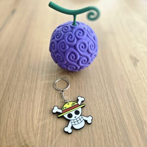 Llavero inspirado en la calavera de Luffy de One Piece, manga, anime, Luffy, Zoro, Sanji, Nami, Usopp, regalo para fans, Piratas del Sombrero de Paja, Sombrero de Paja imagen 11