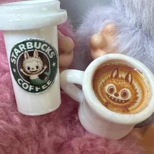 Labubu doll coffee drink, Exciting Macaron The Monsters labubu accessory labubu custom labubu clothing labubu drinks, 1/6 coffee drink