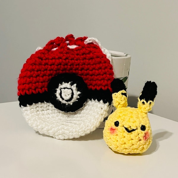 Combo| Pokeball bag crochet handmade + tiny pokemon