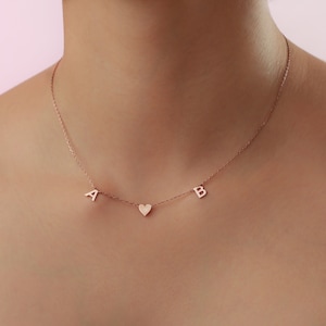Custom initial Necklace - Gold Name Necklace - Personalized Gifts - Christmas Gifts - Mothers Day Gifts - Gifts for Her - Letter Necklace
