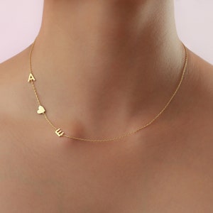 Collier initial Gold Sideways - Collier Nom personnalisé - Cadeaux personnalisés - Cadeaux de Noël - Cadeaux de fête des mères - Cadeaux pour elle - Lettre