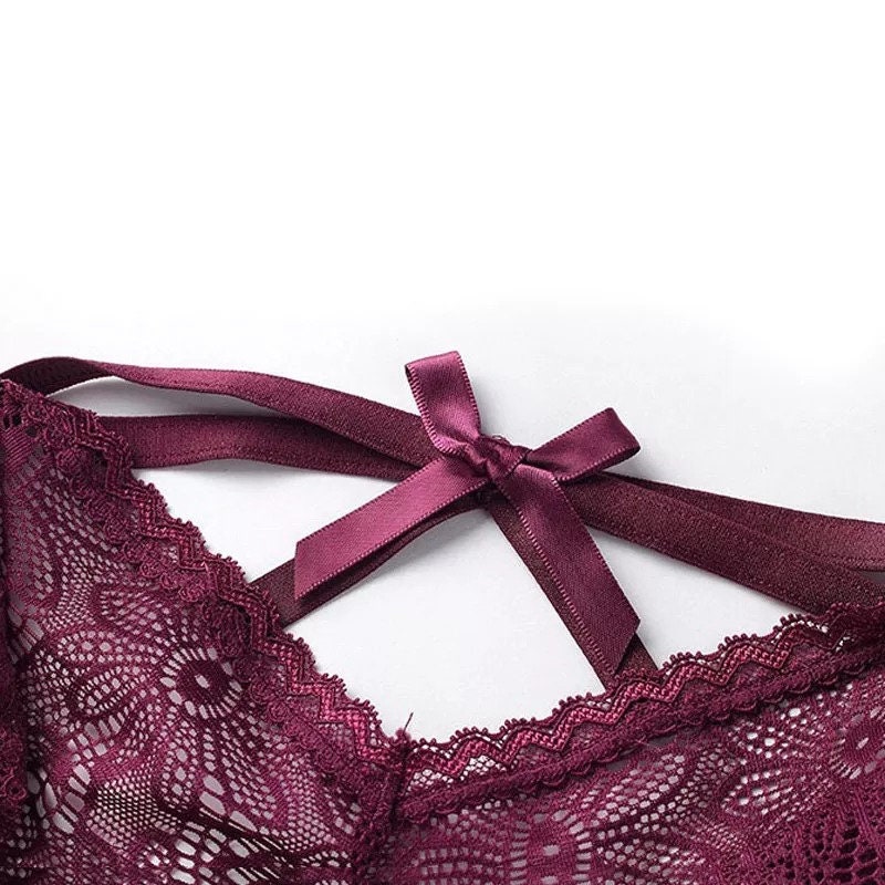 TMP1105 Women See-Through Lace Lingerie Underwear Bra with G-String Panties  (Color : Burgundy, Size : Small)