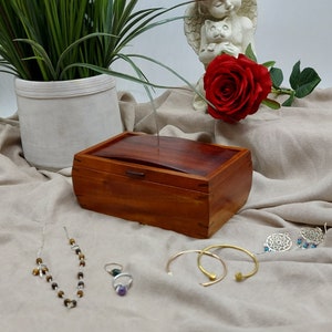 Mahogany and Padauk Keepsake Box, Memory Box, Jewelry Box