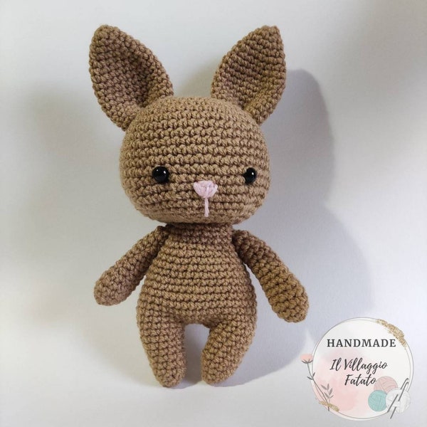 Coniglio amigurumi