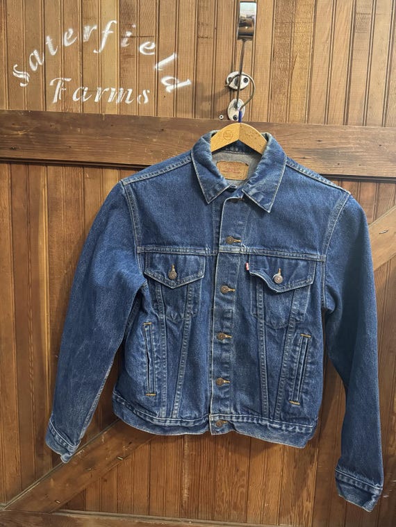 Vintage Levis Type 3 Denim Trucker Jean Jacket Size 42 Made