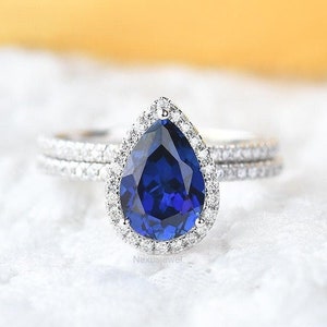 Blue Sapphire Wedding Ring Set, Vintage Unique Bridal Set, 2.50 CT Pear Cut September Birthstone Ring Set, Halo CZ Diamond Engagement Ring