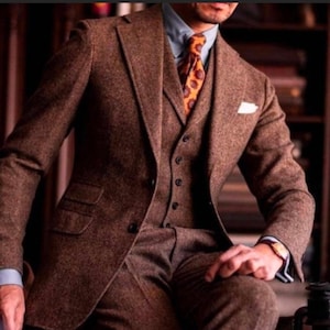 Tailored Brown Tweed Suit: Men's 3-Piece Wedding Groom Wear