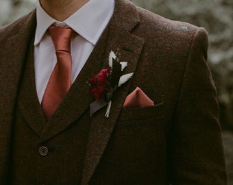 Menista  Tweed Wool Three Piece Vintage Style Brown Mens Suit for Wedding, Winter, Groom wear and Groomsmen Suits