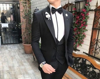 Menista Black Three-Piece Suit: Trendy Groom/Groomsmen Wedding Suit