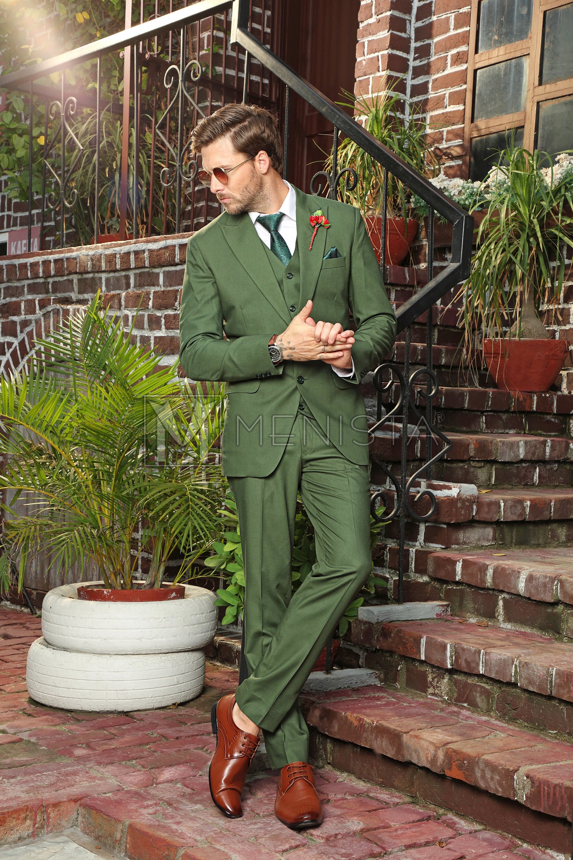 Menista Green Three Piece Suit: Trendy Groom & Groomsmen Attire - Etsy