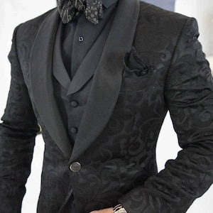 Menista  Jacquard Three Piece Tuxedo Black Printed Mens Suit for Wedding, Engagement, Prom, Groom wear and Groomsmen Suits