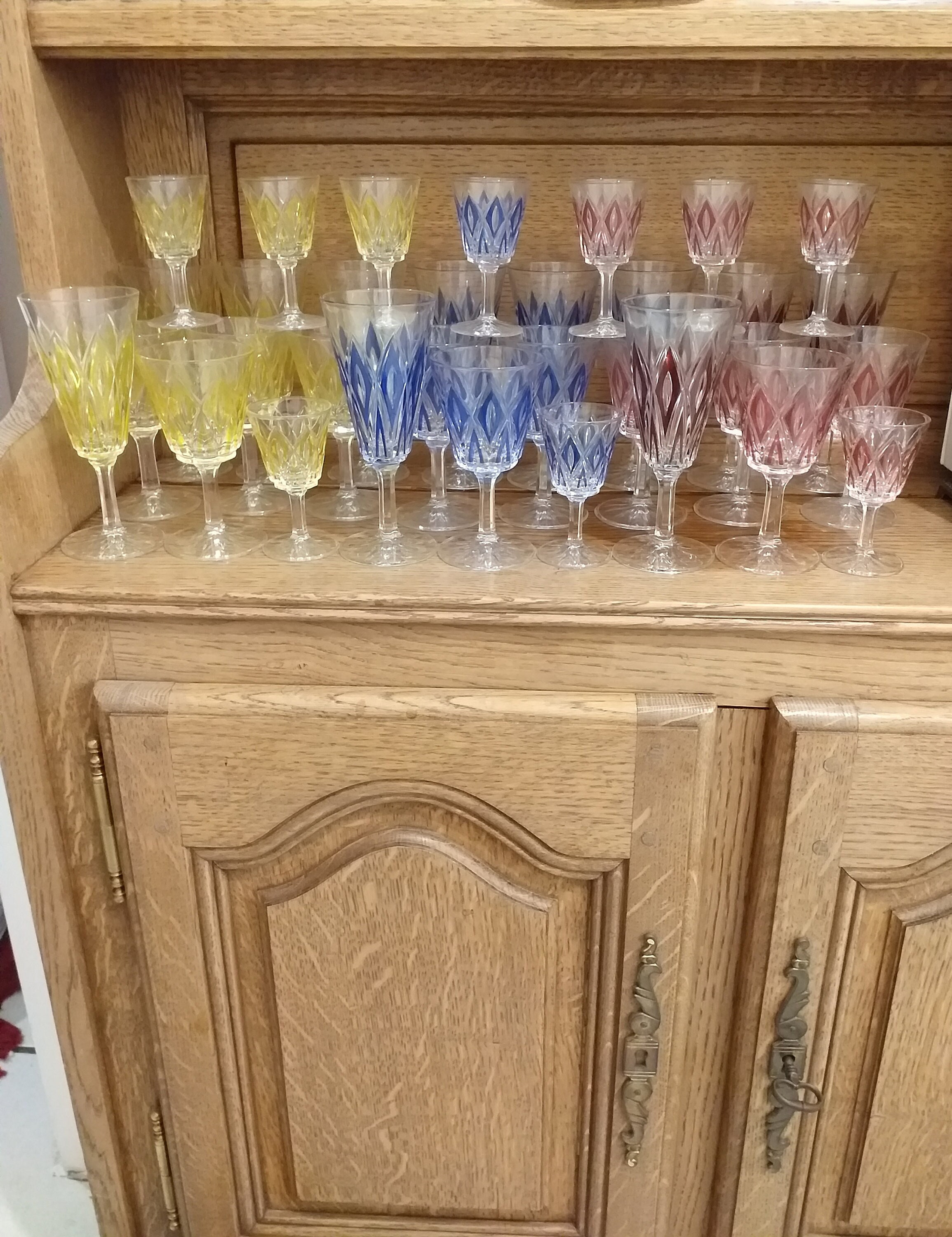 Vintage Colored Crystal Wine Glasses/Crystal Glasses For Spirits With A Pattern On Glass Set 11x11x1