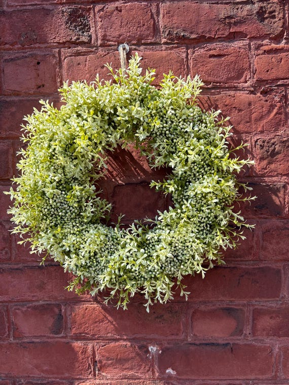 Couronne de fleurs 40 cm faite main – floral wreath décor porte, Wreath personnalisable pour maison et jardin, Déco murale rustique