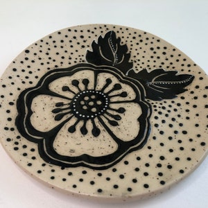 Plate handmade pottery tattoo flower sgraffito design