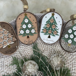 Gepersonaliseerde stamboomornament, gepersonaliseerd grootouderornament, aangepast familieornament, boomvorm, kerstcadeau, familieaandenken afbeelding 10