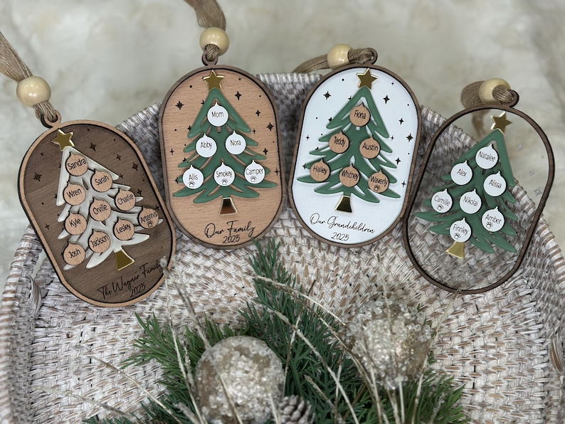 Gepersonaliseerde stamboomornament, gepersonaliseerd grootouderornament, aangepast familieornament, boomvorm, kerstcadeau, familieaandenken afbeelding 10