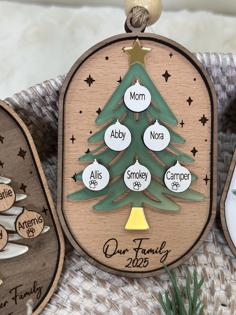 Gepersonaliseerde stamboomornament, gepersonaliseerd grootouderornament, aangepast familieornament, boomvorm, kerstcadeau, familieaandenken afbeelding 7