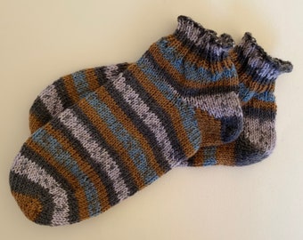 Hand Knit Sneaker Socks Size 32