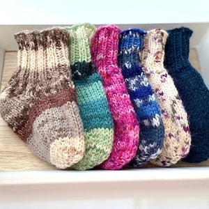 Calcetines de bebé tejidos a mano talla 16-17