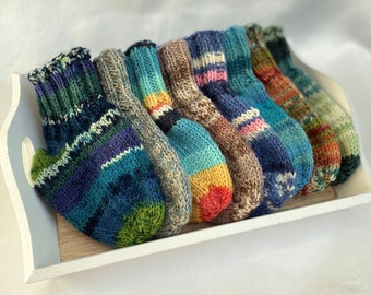 Chaussettes bébé tricotées à la main, tailles 17-18