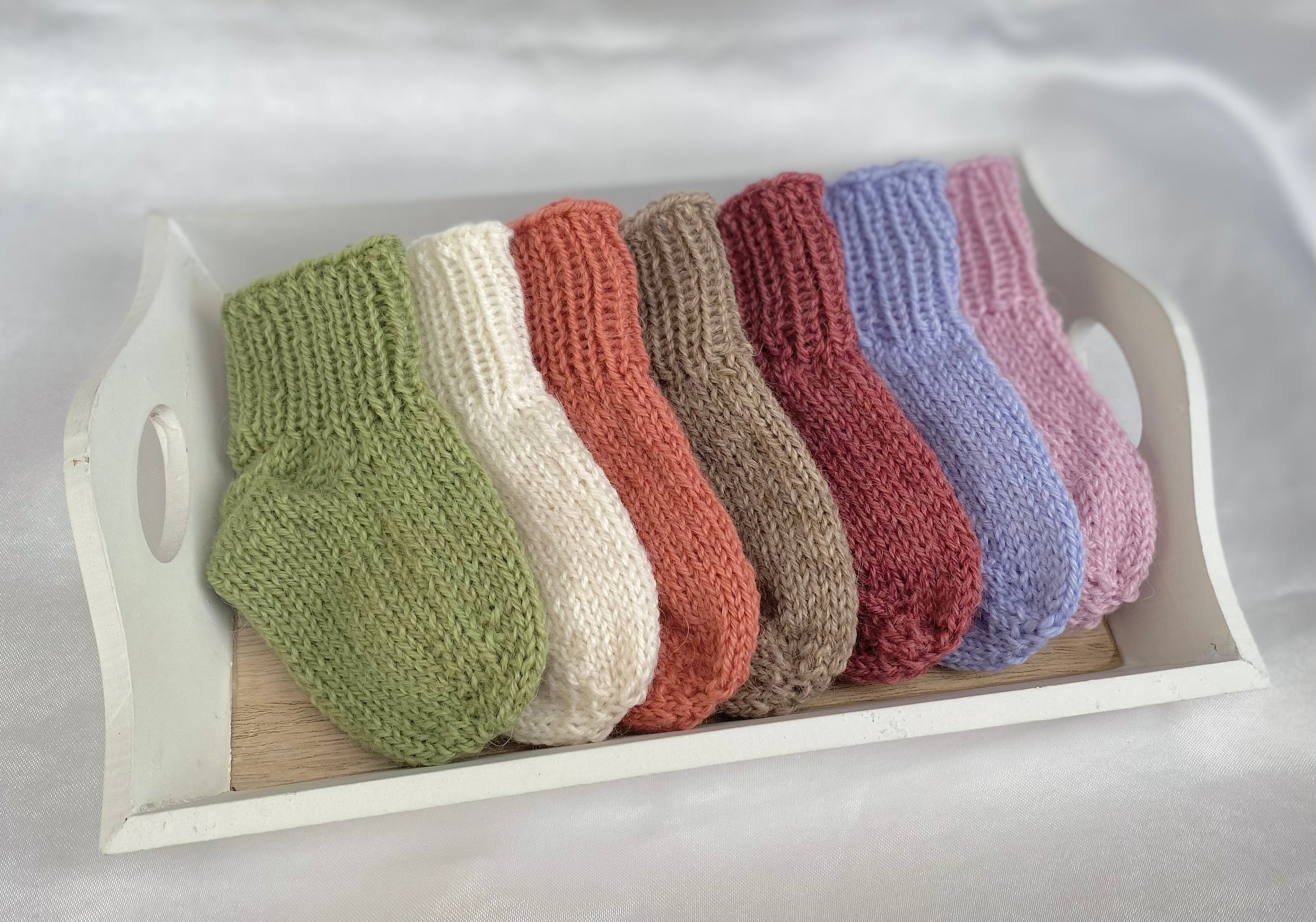 Calzini Alti A Righe Per Bambine | Maglieria Morbida | Taglie 3-10 Anni | Bianco, Cachi, Grigio