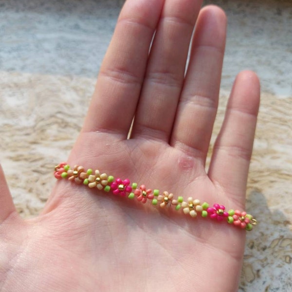 Flower Beaded Bracelet | Handmade Jewelry | Miyuki Beads | Gold | Gift For Her | Summer | Spring | Daisy | Special Ocassion | Bohemian
