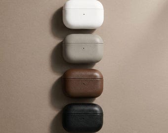 Étui pour Airpods en cuir, cadeau personnalisé pour lui, cadeau d'anniversaire, design moderne, esthétique minimaliste, accessoire noir, initiale personnalisée gravée