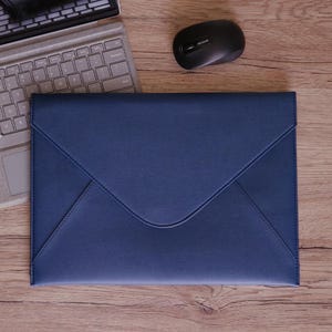 Friend MacBook Pro Case