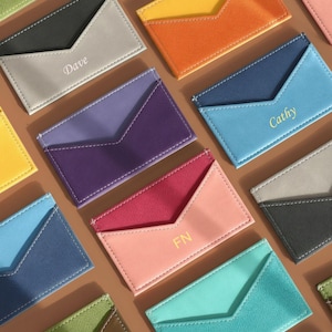 Porte-cartes en cuir portefeuille minimaliste idée cadeau cadeau d'anniversaire organisateur d'entreprise crédit compact personnalisé accessoire de voyage monogramme