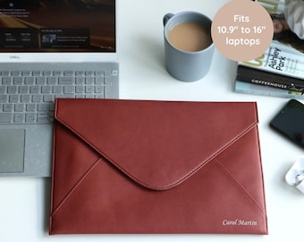 Initial Leather Laptop Sleeve Custom Computer Case for MacBook Pro Men Ideal Birthday Gift Personalized for Professional Office New Job Gift