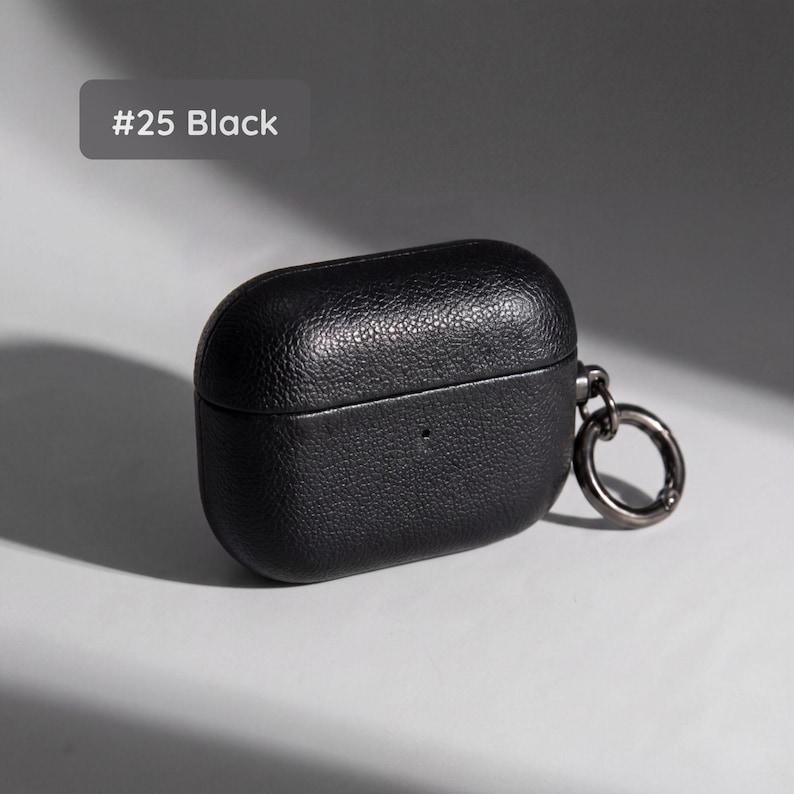 Black AirPods Pro Case with Keyring
