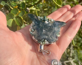 Carrete de la mariposa de ágata de musgo / insignia de la luna