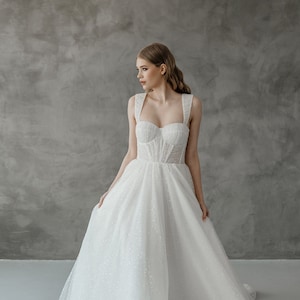 Wedding dress. Princess wedding dress. Glitter wedding dress. Barbara style.