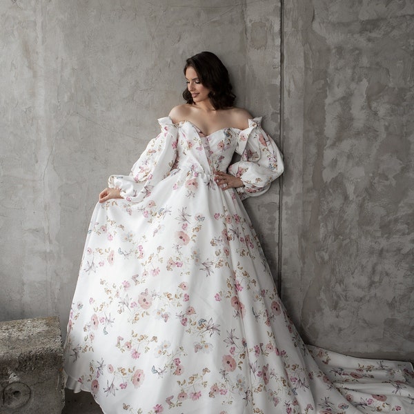 Floral Organza Wedding Dress: Princess Long Train Gown