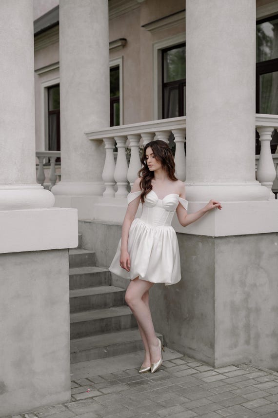 Mini Wedding Dress: Vintage Inspired Short Vini Dress