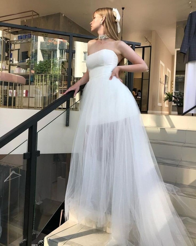 mini wedding dress