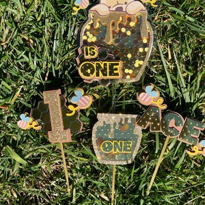 Winnie the Pooh Cupcake Toppers