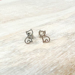 Sterling Silver Cat Stud Earring
