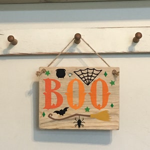 BOO, BOO sign, fall season signs, boo decorations, boo wood sign, fall decoration for tier trays, halloween sign, halloween, countertop sign