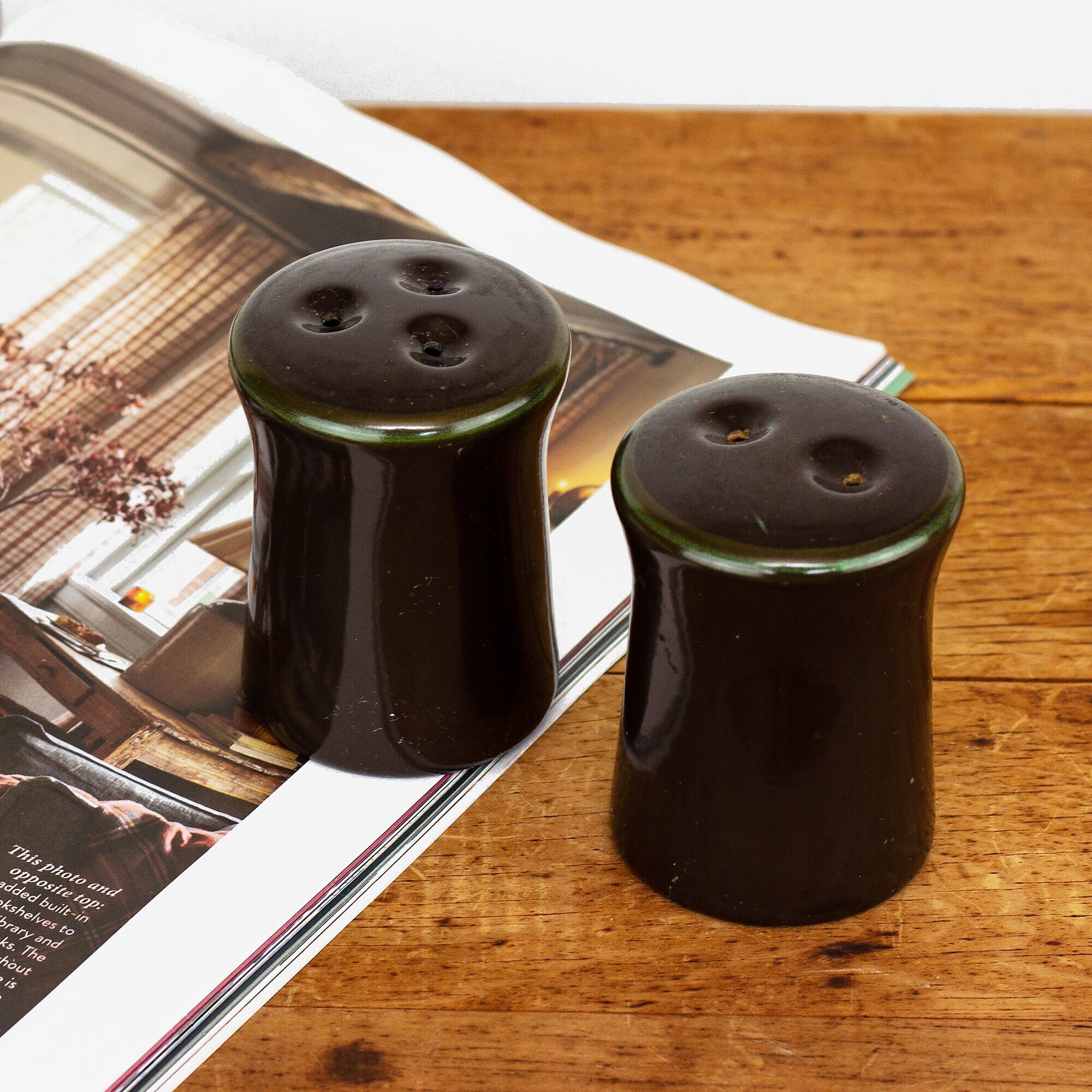 VINTAGE Pair of Handmade 1970s Raw White Ceramic Salt and Pepper Shakers or Black Brown Salt and Pepper Shakers - Minimalist Contemporary
