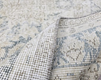 6x9 Vintage Beige & Mint Faded Turkish Rug – Handwoven Anatolian Wool Rug, Soft Pastel Overdyed Carpet 5.7x8.8 ft