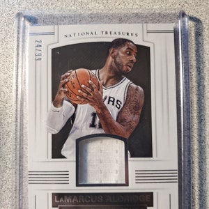 LaMarcus Aldridge San Antonio Spurs 2017-18 Tesouros Nacionais Panini Tesouros Materiais 24/99