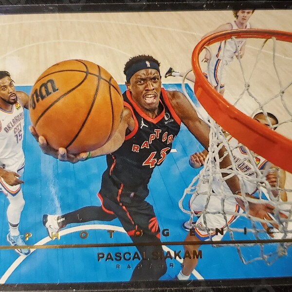 Pascal Siakam Toronto Raptors Panini Photogenes Debüt Hobby 2021-22 Gold Folien Basiskarte