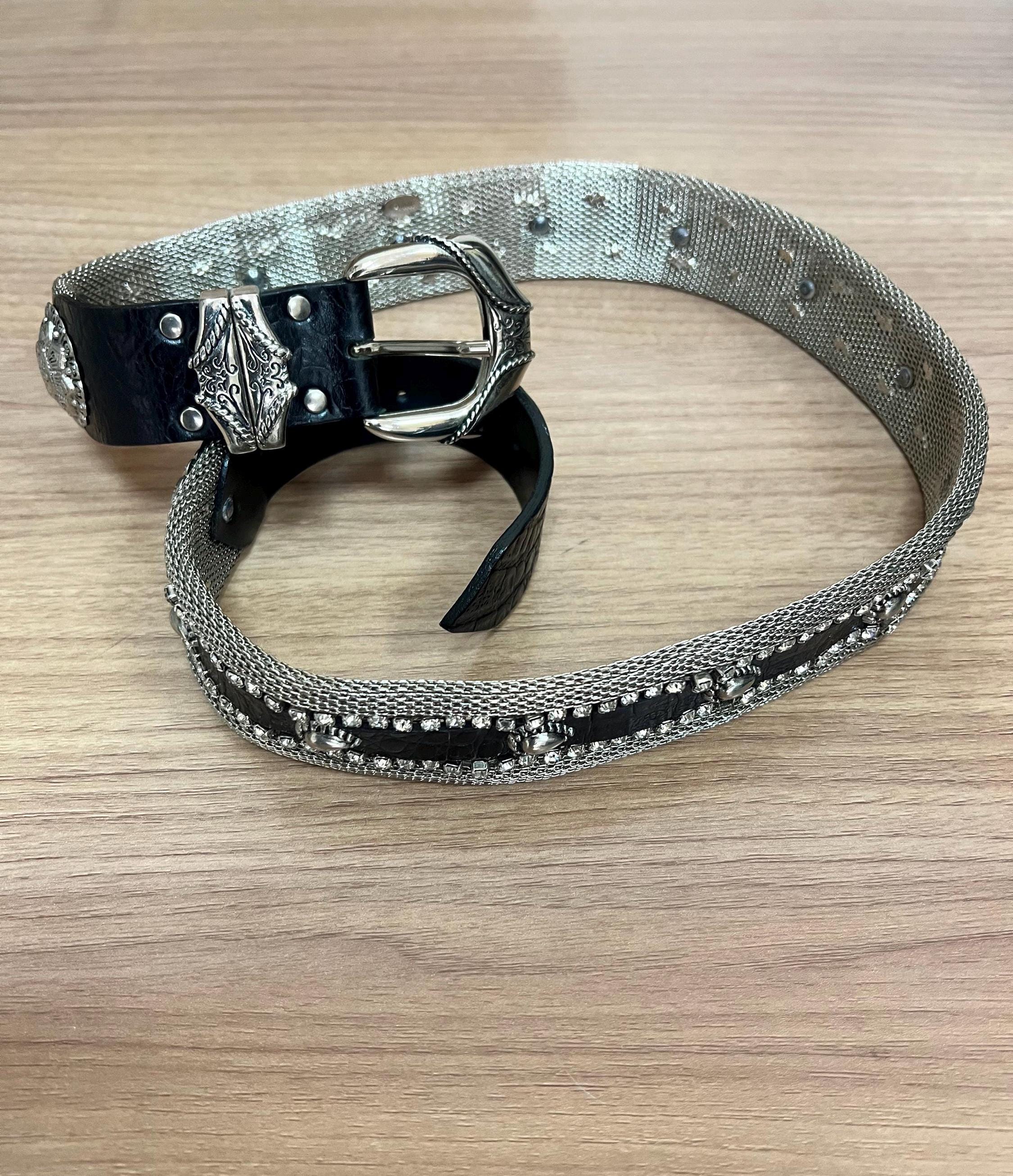 “i Santi” Women’s Belt Made In Italy Black With Gold Tone Hardware Size M I Santi Zip Pocket Shoulder Bags | Mercari main image 2