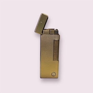 ダンヒル 金色 ライター スイス製 日本未発売】 dunhill ダンヒル メルカリ - スイス MADE SWISS