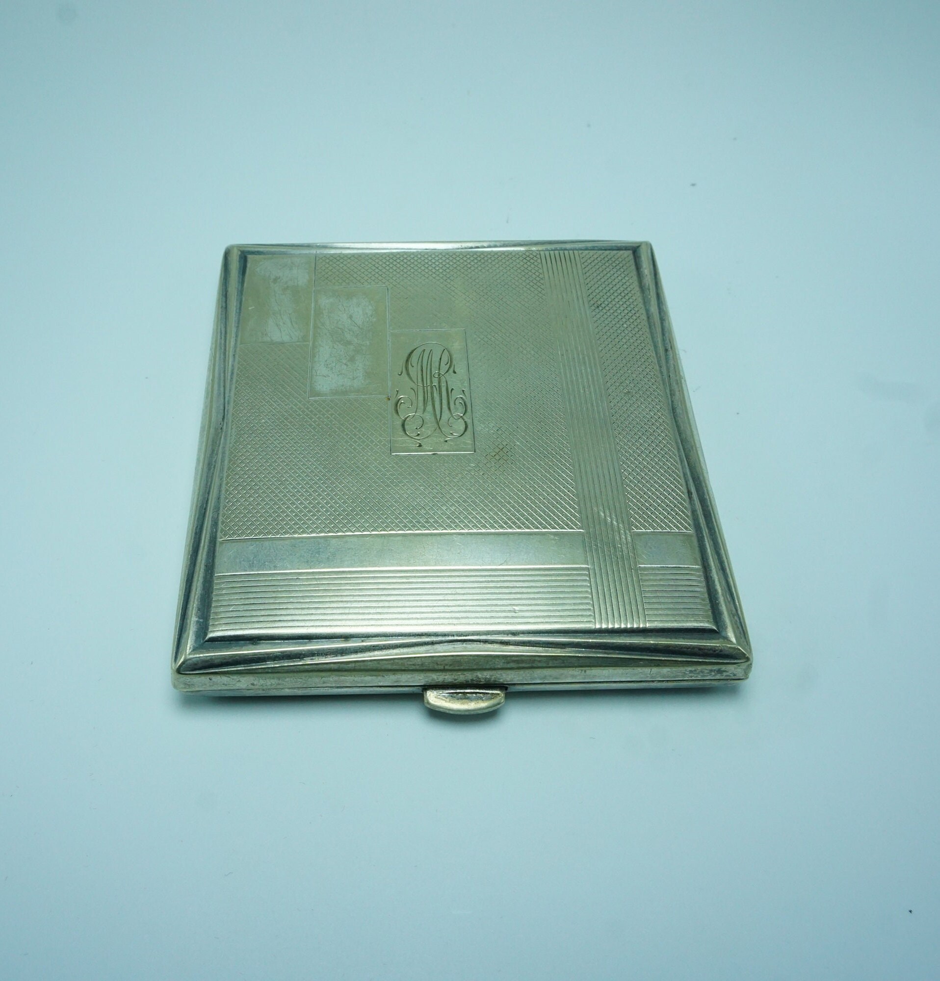 GERMANUS Cigarette Case Metal - Design Leather 2 - Spring Mechanism