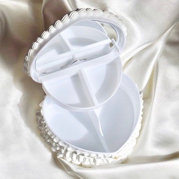 Retro Cherry Fake Cake Jewelry Box / Heart Jewelry Box / Cake