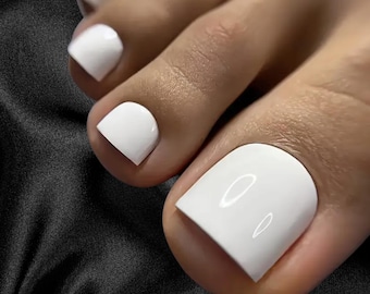 Glossy White Press On Toenails: Short Square Fake Nails Set