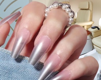 Stiletto Press On Nails Silver Ombre Translucent False Nails 24pc Set