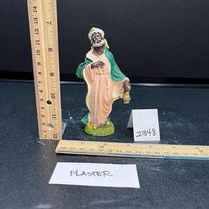 Vintage Italian Plaster Wiseman Nativity Piece (2348)